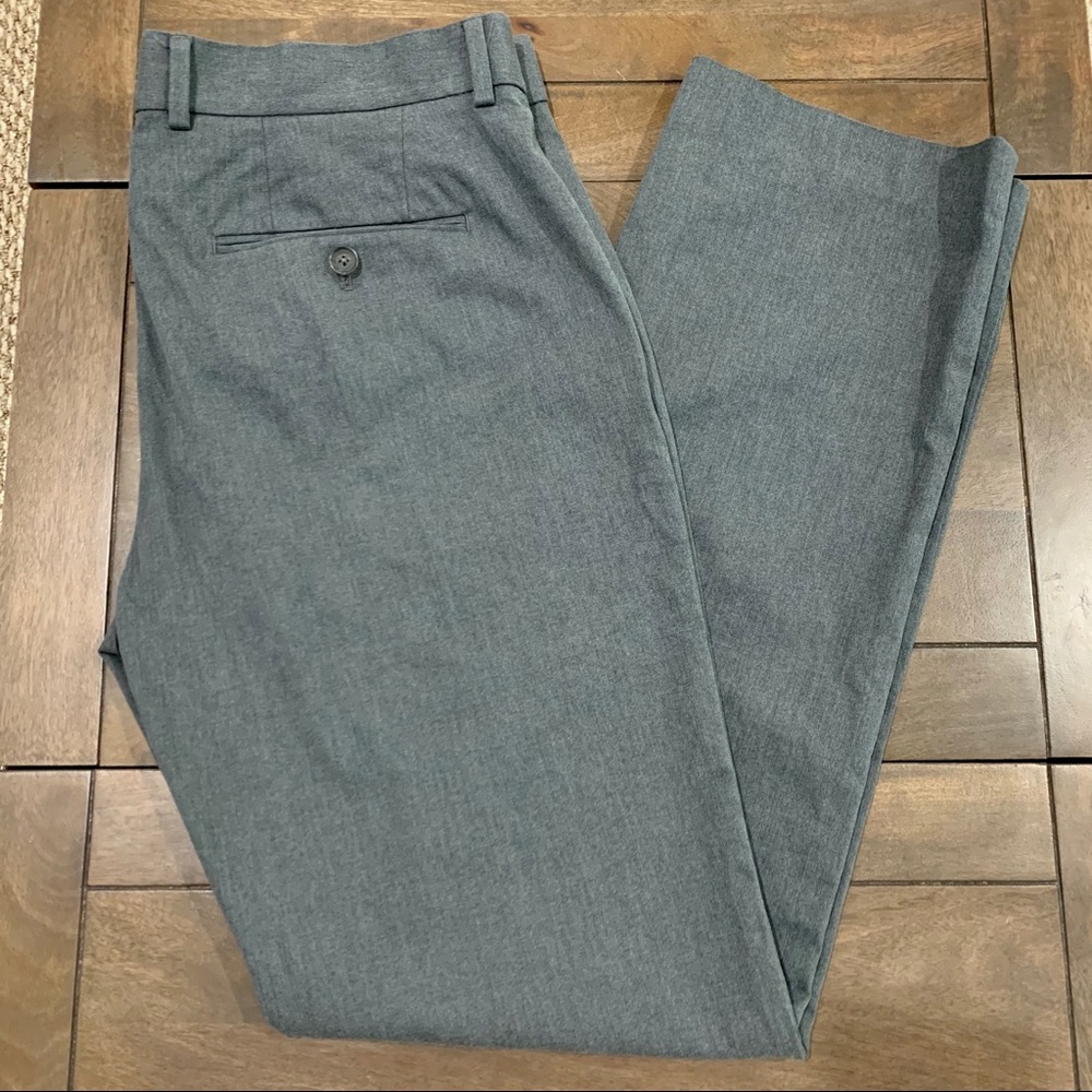 Express Photographer Slim Fit Dress Pants (33x32)